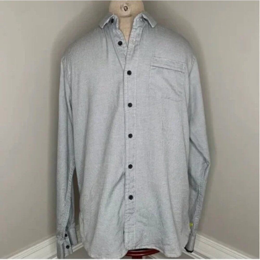 Descendant of Thieves Long Sleeve Collared Button Down Front Pocket Size Large